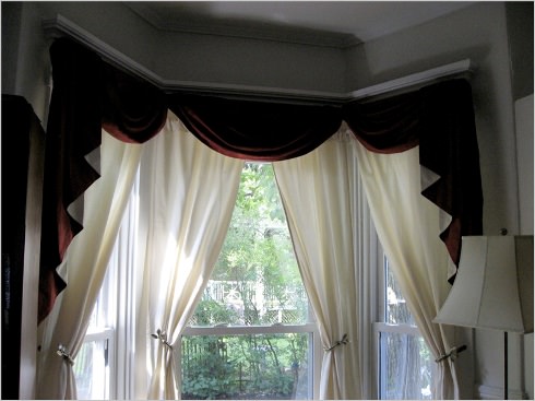 bay window curtain